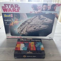 Millennium Falcon Model Kit
