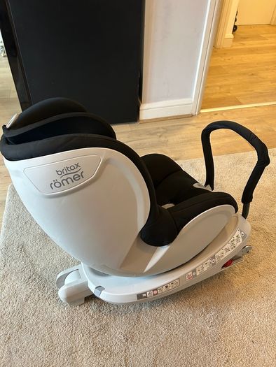 Britax Romer Dualfix 0-18kg