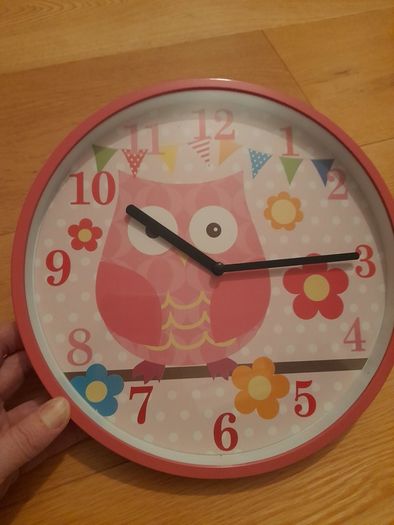 Girl's clock, brand new