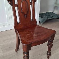 Wood chair