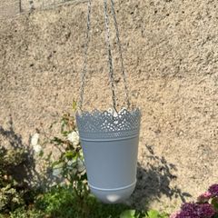 Hanging basket