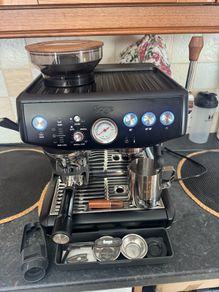 Sage Barista Impress Coffee machine SES876