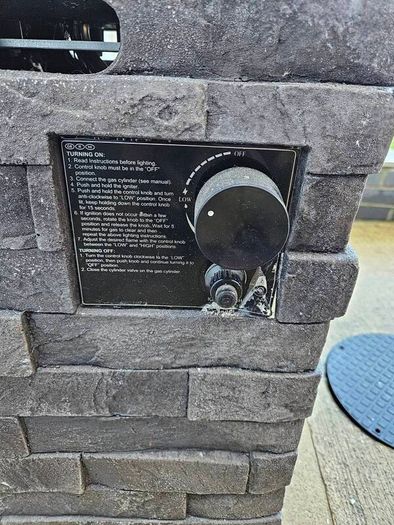 Gas patio heater cylinder included