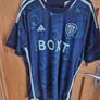 Leeds United official Jersey Image 9