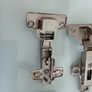 16 Cabinet Hinges Image 4