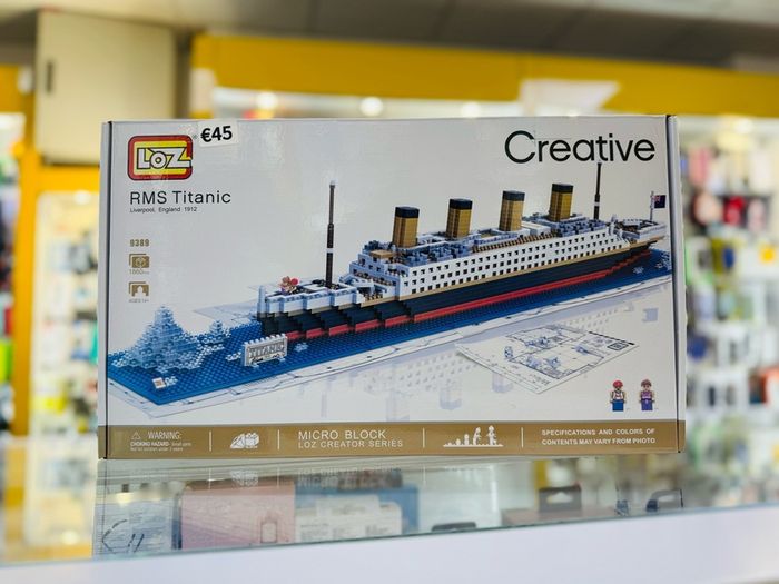 Titanic ship Micro Building Block (1860 pcs)
