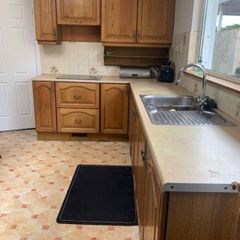 Kitchen units French Oak Solid Doors
