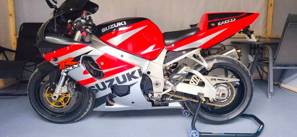 2002 Suzuki GSXR 750