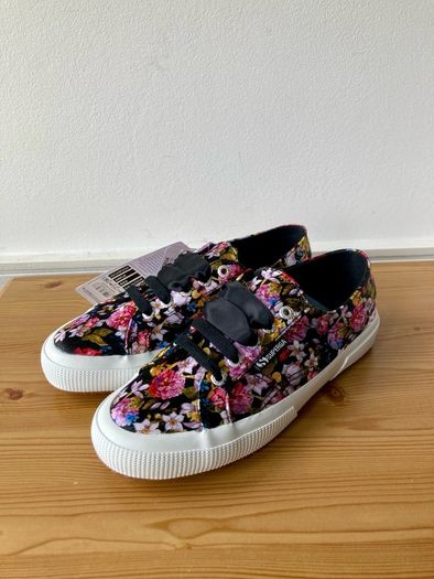 Superga satin trainers, uk 5, new in box