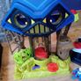 Imaginext DC Hall of Doom Lex Luther Superman Headquarters and Doomsday With Figures Image 2