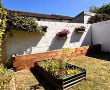 Raised Sleepers Garden Bed / Heavy Duty Retaining Wall