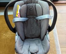 Cybex cloud T i-size rotating car seat