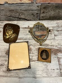 vintage  pictures mirror