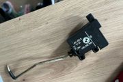 BMW E36 glovebox actuator