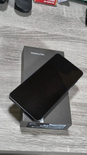 Samsung S26 256gb / Like New
