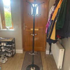 Coat stand