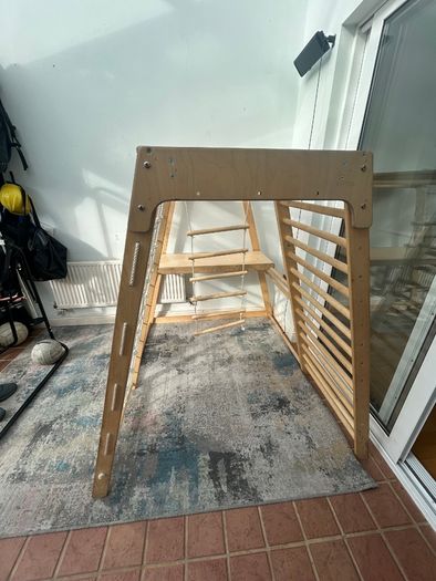 Climbing frame