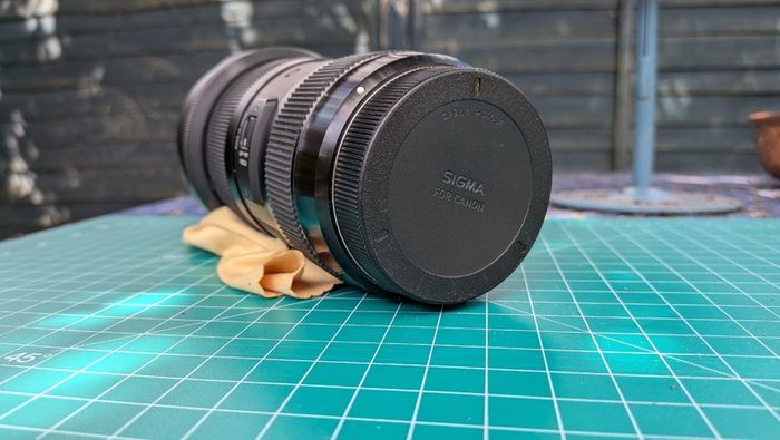 Sigma 18-35mm f/1.8 DC Art Lens for Canon EF