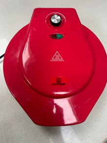 Pizza maker