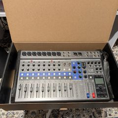 ZOOM LiveTrak L12 (1st edition)