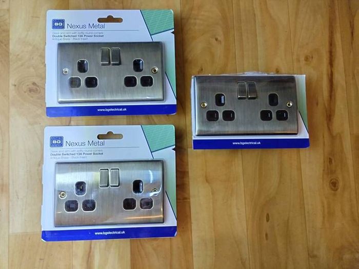 BG Metal Antique Brass Double Plug Socket