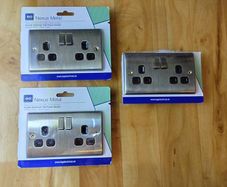 BG Metal Antique Brass Double Plug Socket