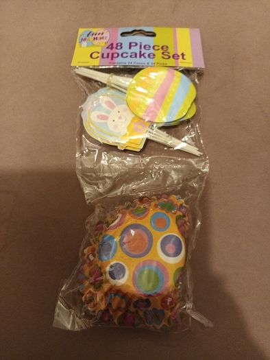 48 piece cupcake set