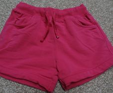 Girls shorts pink 7-8yo