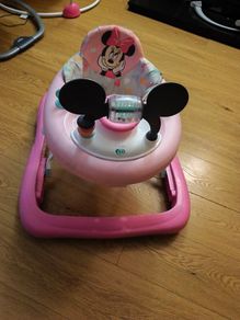 walker Minnie mouse