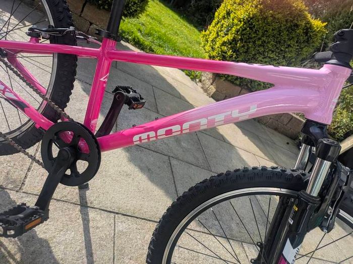 24 inch Monty junior KX7 girls bike
