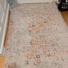 2 free rugs