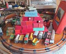 O Gauge Tinplate Railway Stock
