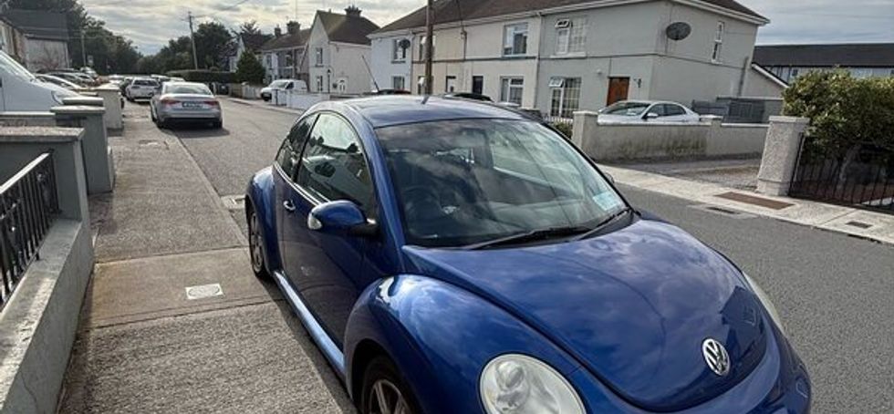 Blue Volkswagen Beetle