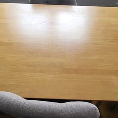 Dining Table (chairs not included)