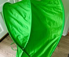 Green kids bed tent