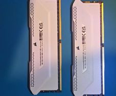 32GB (2x16) ddr4 3600 MHz white RGB Ram