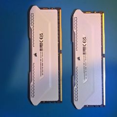 32GB (2x16) ddr4 3600 MHz white RGB Ram