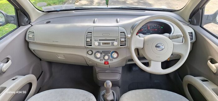 2003 Nissan Micra