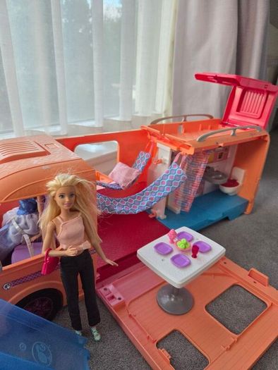 Barbie Dream Camper Van with dolls and accessories!!!