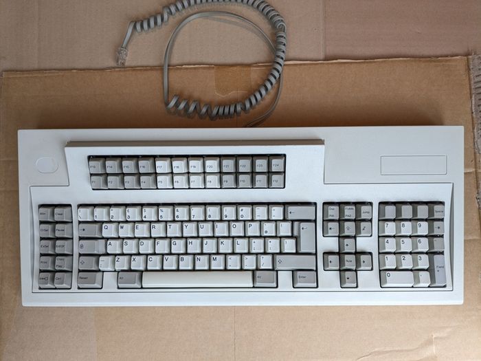 IBM Model M 122-key terminal keyboard BOLT MOD - ISO UK Layout (1394116)