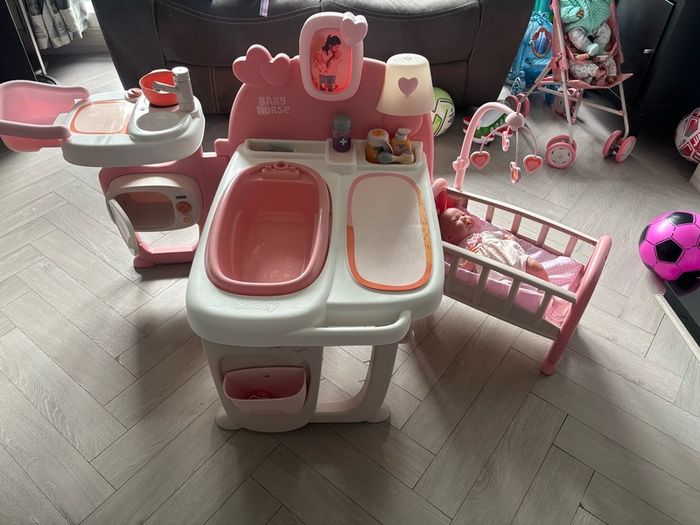 baby doll nurse station