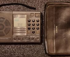 Sony ICF-SW7600 Multi-Band Radio, perfect working order.