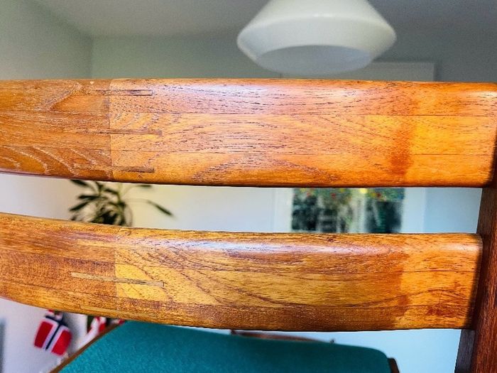 MCM Danish teak table & 6 chairs Johannes Andersen/Ansager Mobelfabrik
