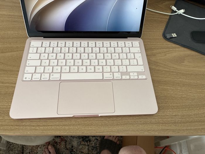 MacBook Neo 500g