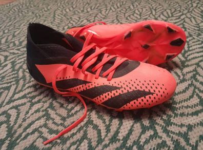adidas predator football boots