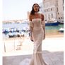wedding dress Image 5