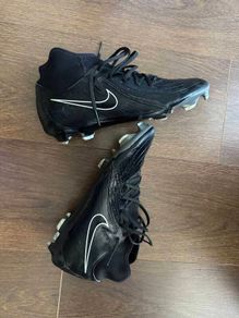 Soccer football trainers size 6