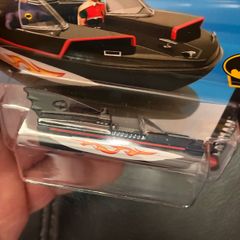hotwheels 1966 bat boat