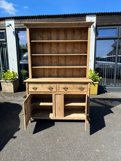 Kitchen Dresser