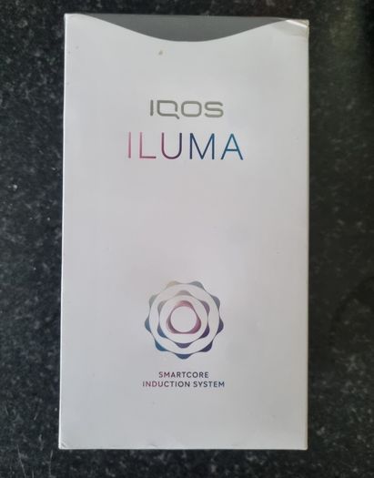 Iqos Ilumia - device and sticks